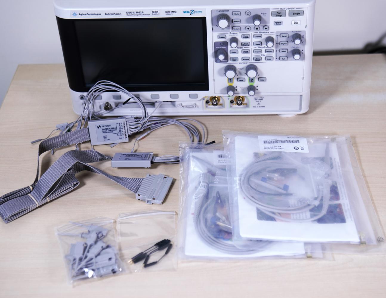 Осциллограф Agilent  DSOX3032A